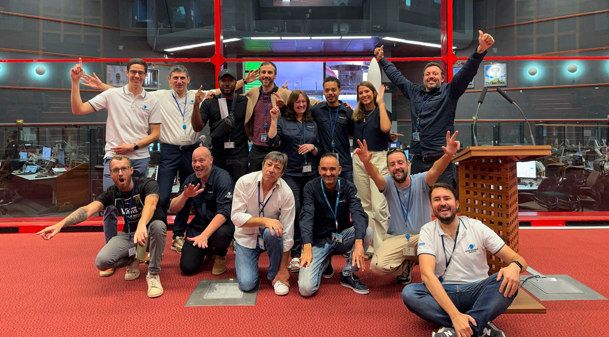 arianespace-team-launch-operations-control-room-group-photo (1).webp